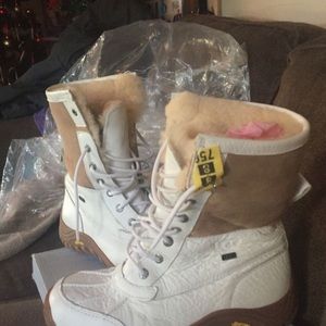 Ugg Adirondack genuine sheepskin boots